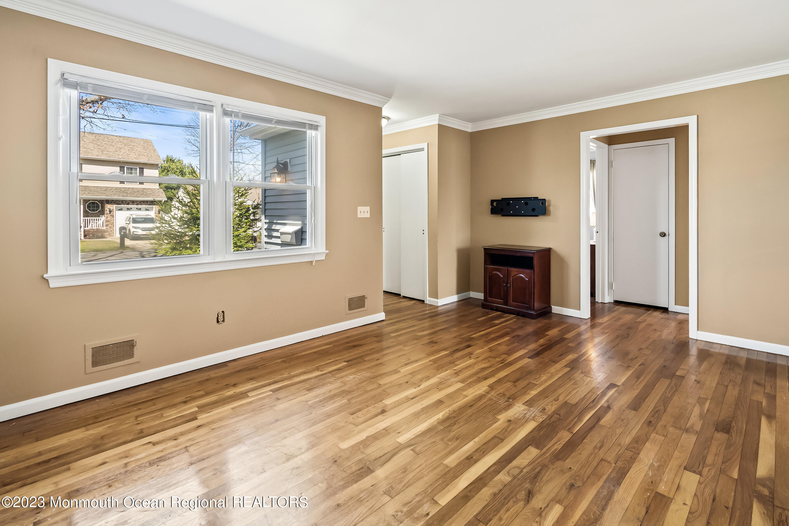 2206 Wilson Road Point Pleasant, NJ 08742 - Photo 4 of 19 Living 1C