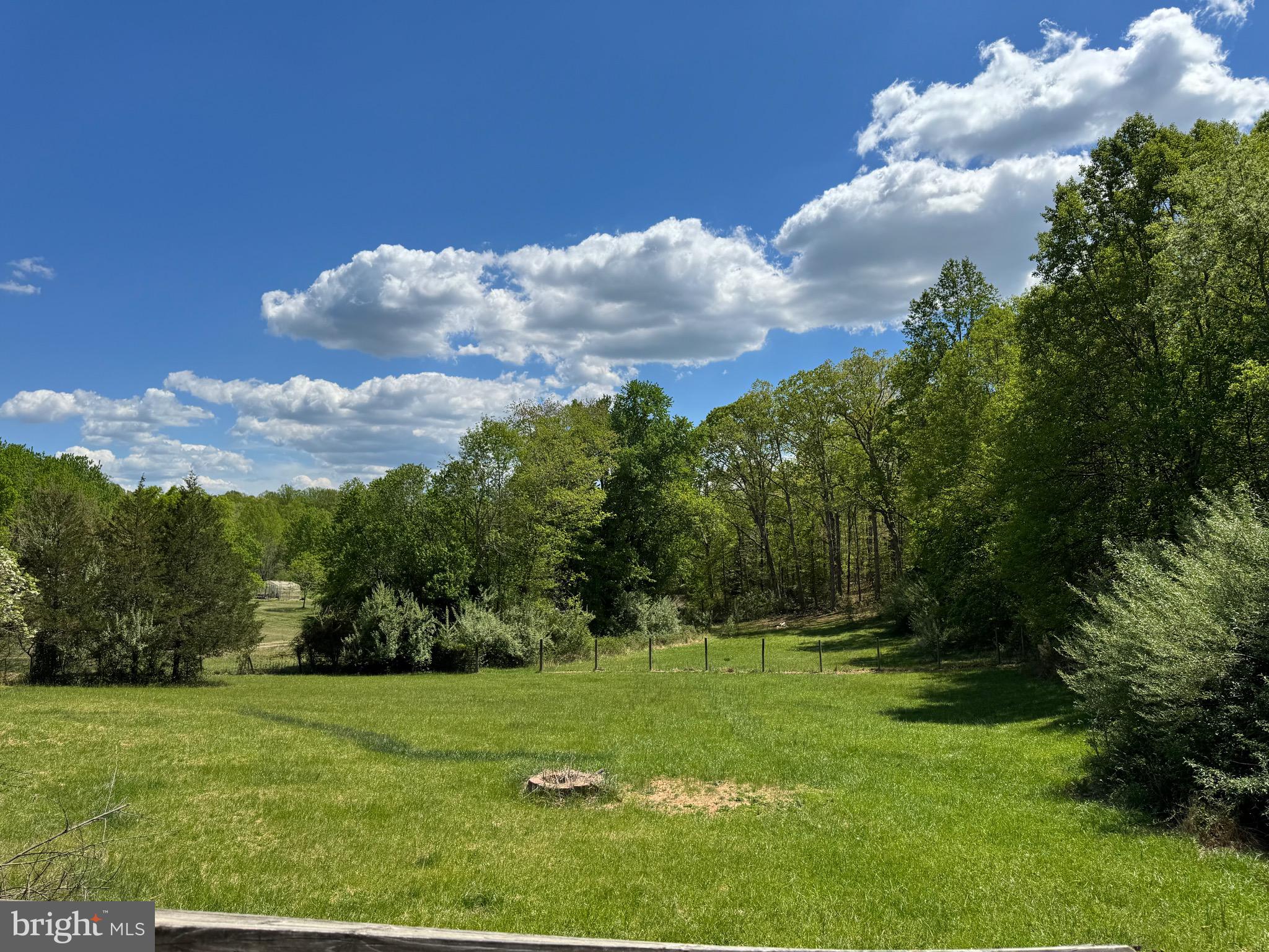 27520 Tatum Road Unionville, VA 22567 - Photo 20 of 31 Fire pit in backyard