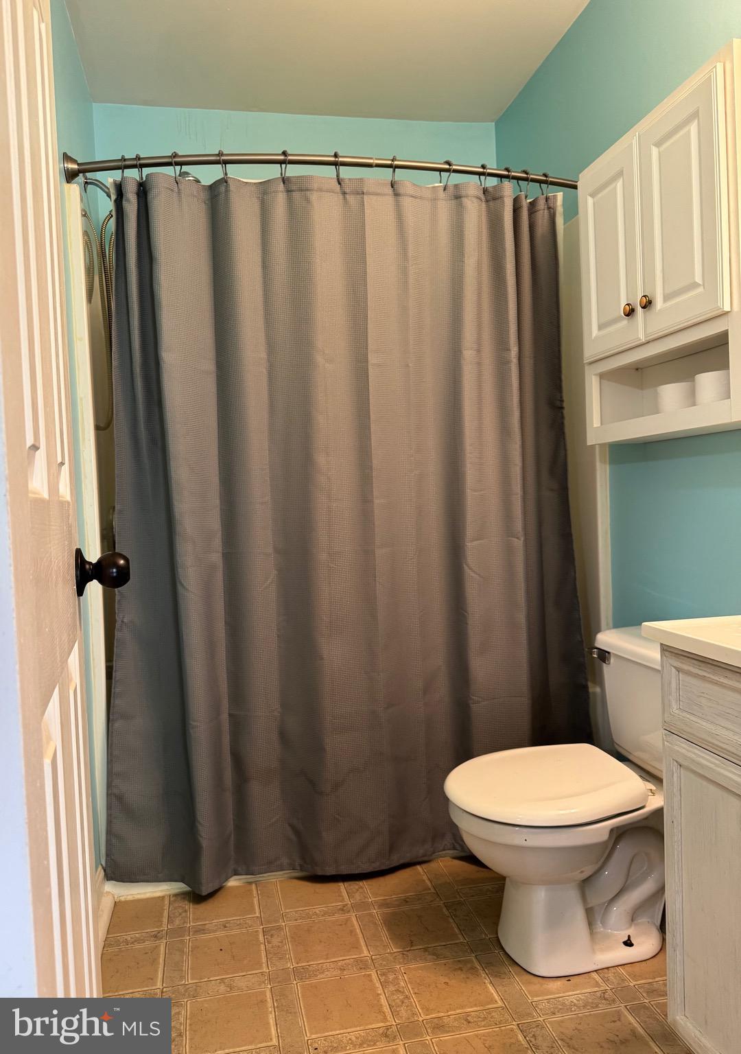 27520 Tatum Road Unionville, VA 22567 - Photo 8 of 31 Full bathroom