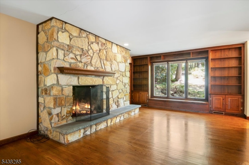 6 Green Hills Road Mendham, NJ 07945 - Photo 33 of 42
