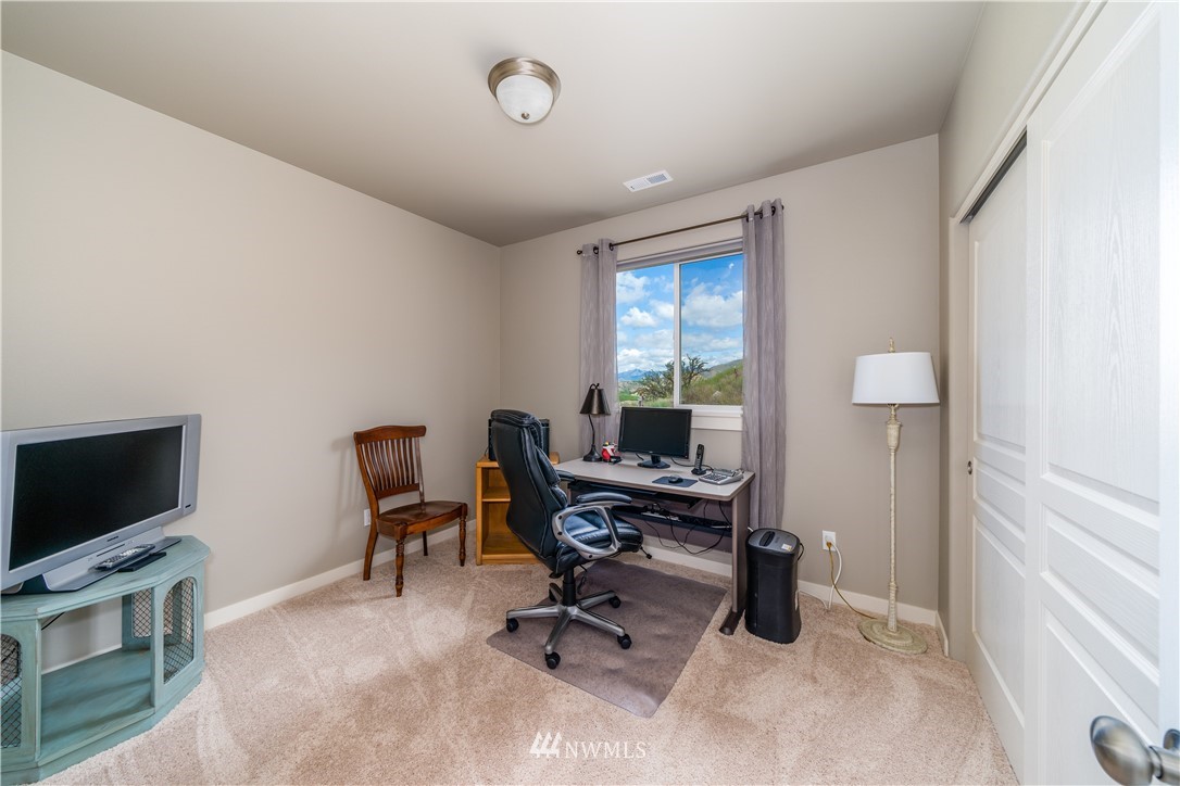 700 Lakayuse Road Manson, WA 98831 - Photo 22 of 25 Gallery Image 22