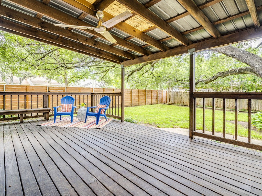 11405 Pyreneese Drive Austin, TX 78759 - Photo 30 of 37