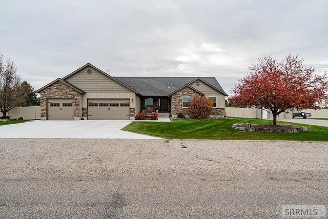 $625,000 | 97 East 600 North, Blackfoot, ID 83221