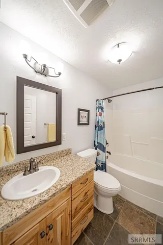 $625,000 | 97 East 600 North, Blackfoot, ID 83221