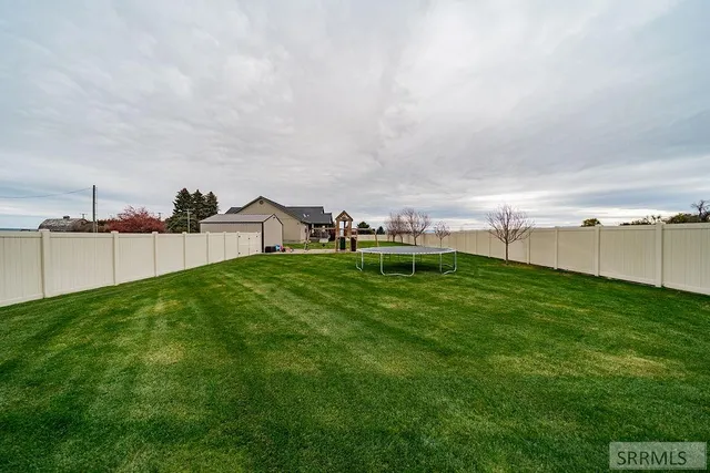 $625,000 | 97 East 600 North, Blackfoot, ID 83221