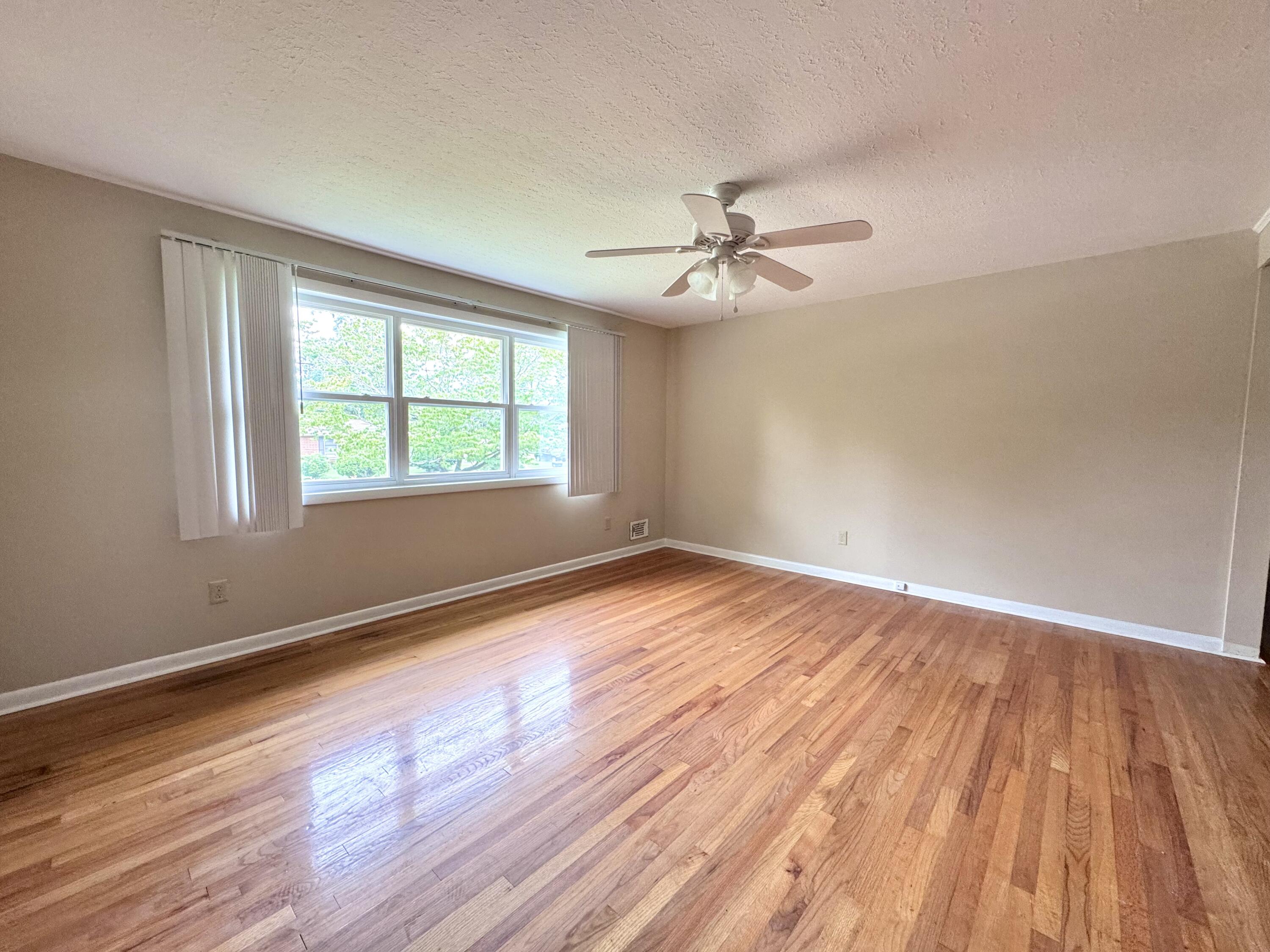 2209 Cadden Road Augusta, GA 30906 - Photo 3 of 24 IMG_7613