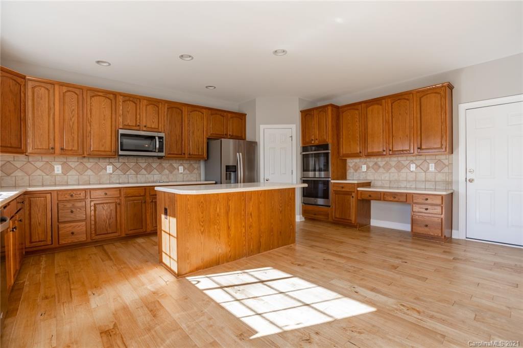 4427 Sunset Rose Drive Fort Mill, SC 29708 - Photo 14 of 47 Gallery Image 14