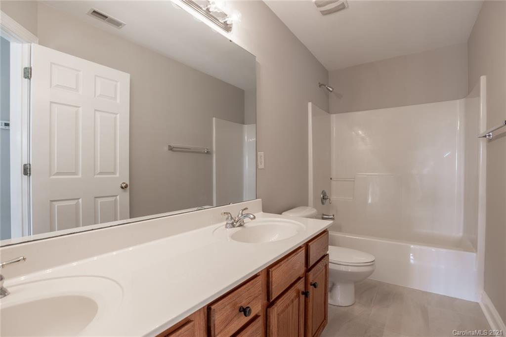 4427 Sunset Rose Drive Fort Mill, SC 29708 - Photo 38 of 47 Gallery Image 38