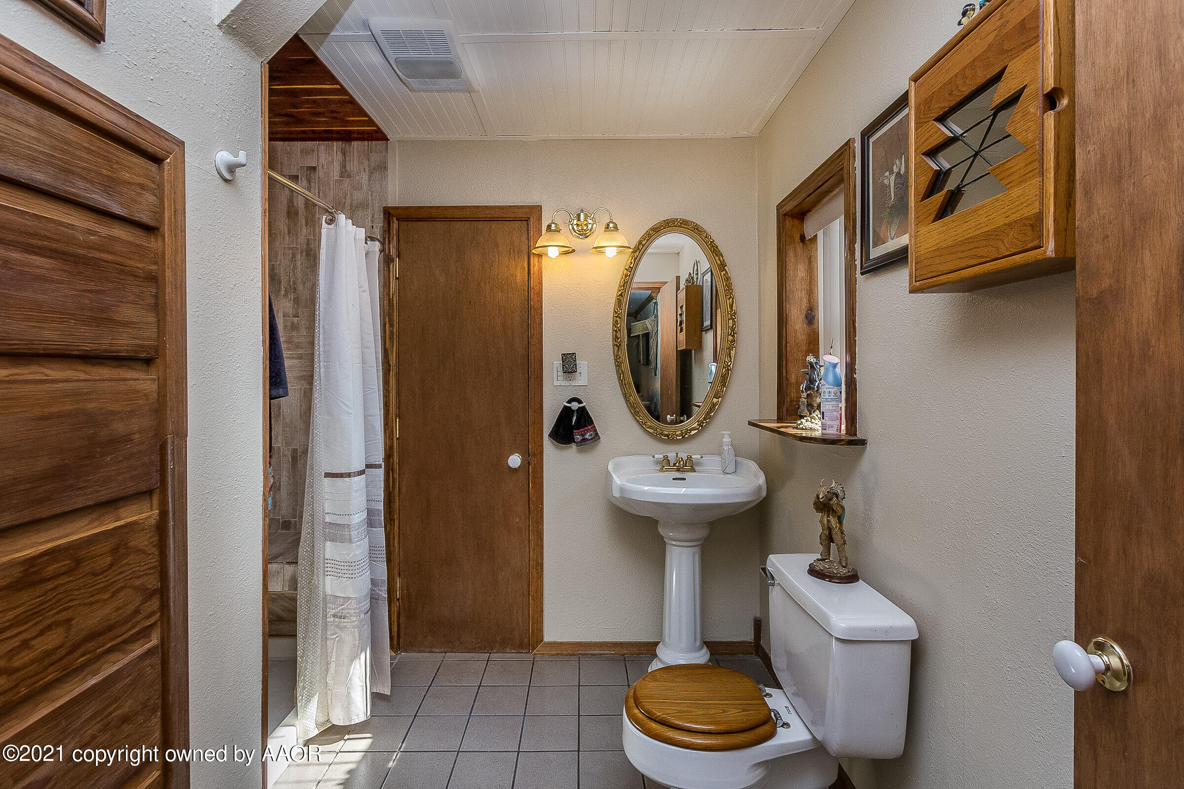 6951 West Cemetery Road Canyon, TX 79015 - Photo 27 of 39 027_Bathroom 2
