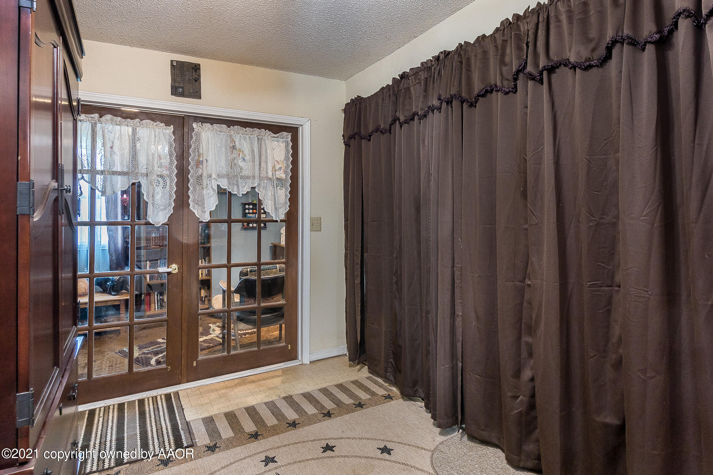 6951 West Cemetery Road Canyon, TX 79015 - Photo 31 of 39 031_Laundry Closet