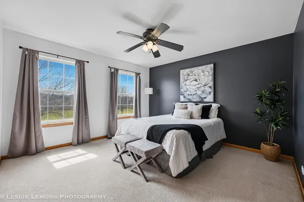 $525,000 | 2110 Summerlin Drive, Aurora, IL 60503