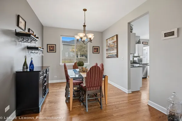 $525,000 | 2110 Summerlin Drive, Aurora, IL 60503