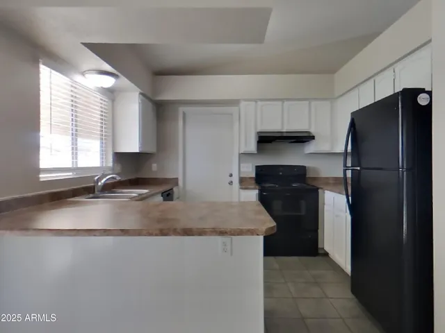 $1,939 | 515 East Rockwood Drive, Phoenix, AZ 85024