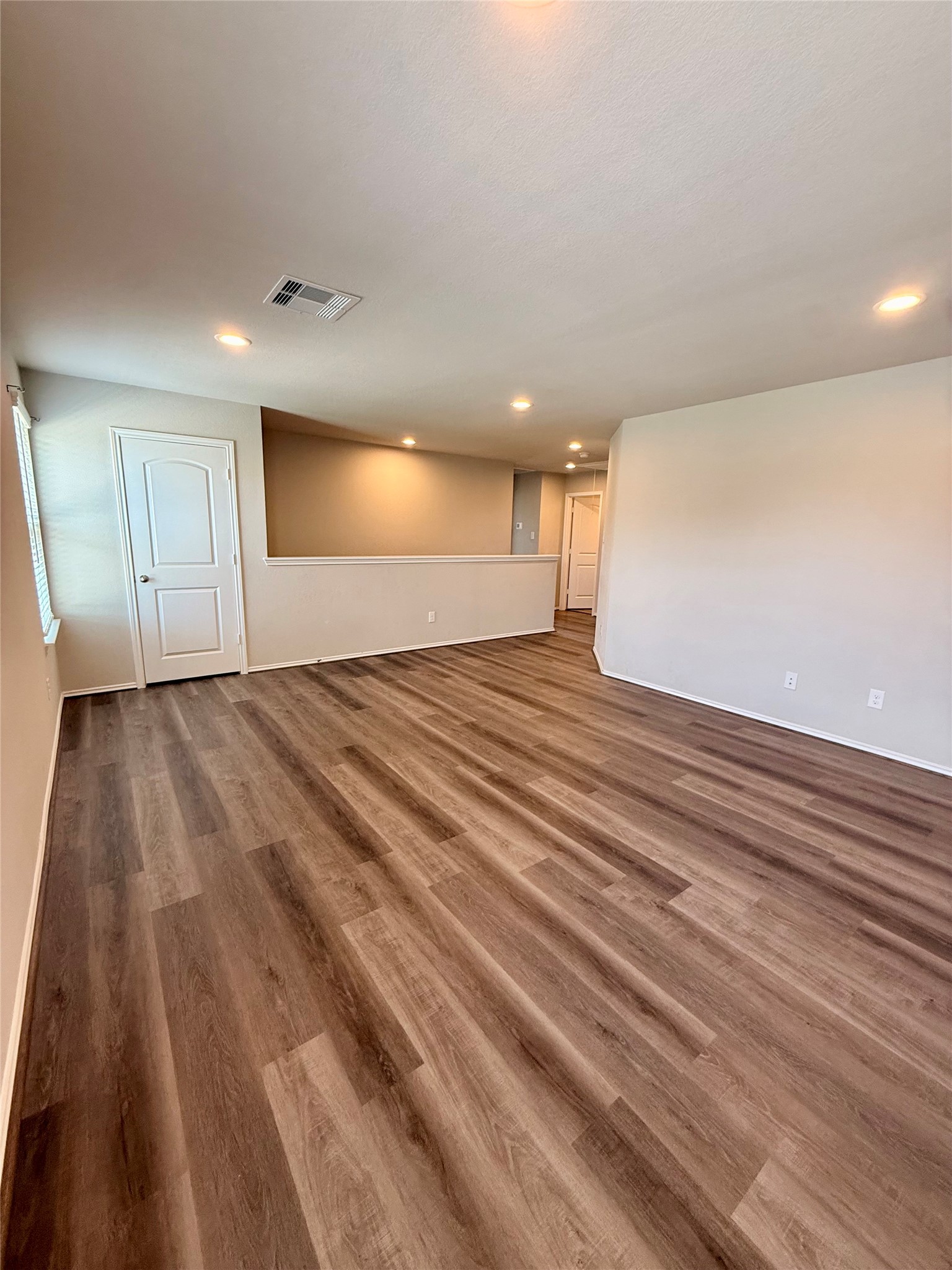 9278 Inland Leather Lane Conroe, TX 77385 - Photo 28 of 35 Game room