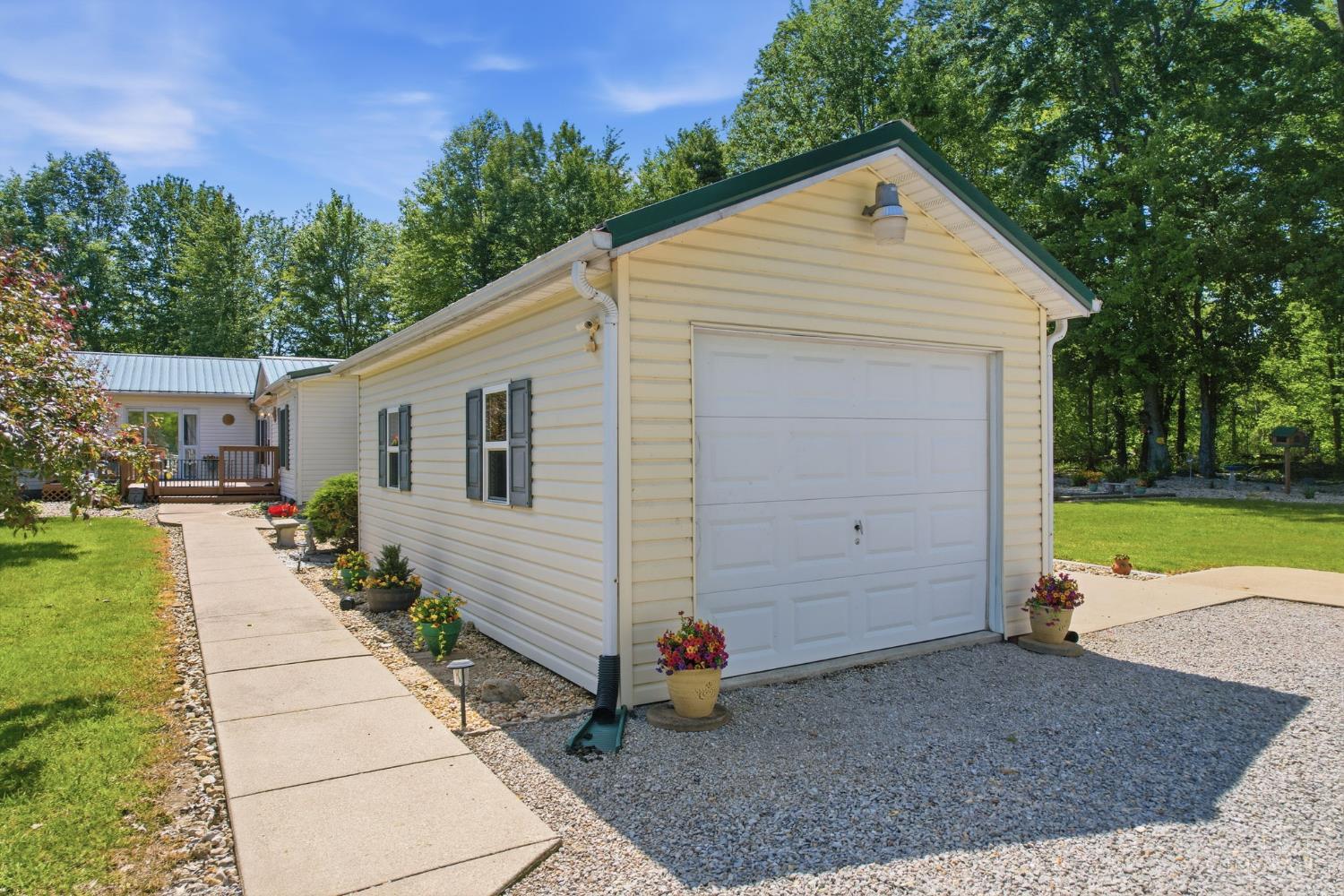 9617 West Fork Road Georgetown, OH 45121 - Photo 9 of 42