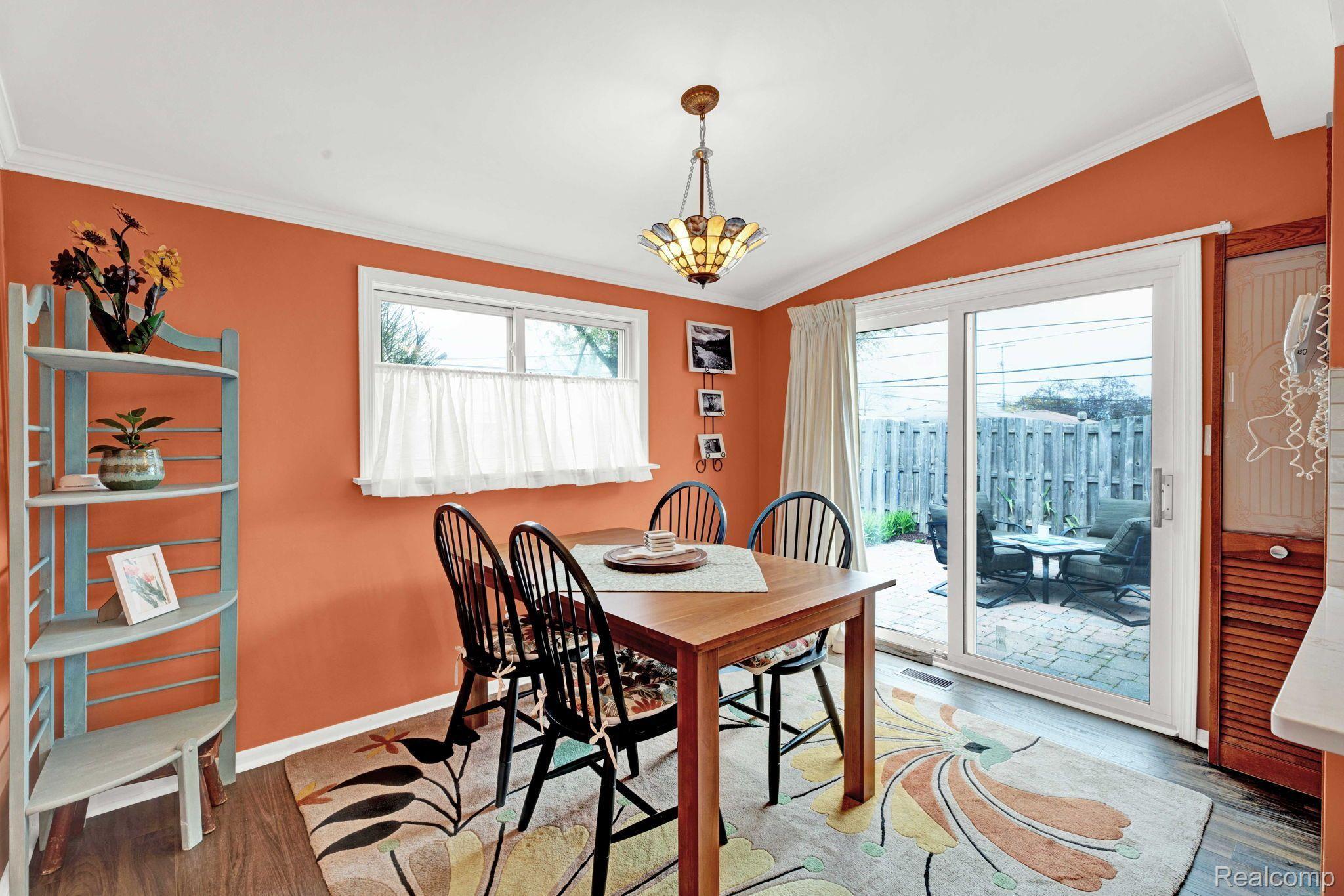 17965 Rainbow Road Fraser, MI 48026 - Photo 7 of 22 Gallery Image 7