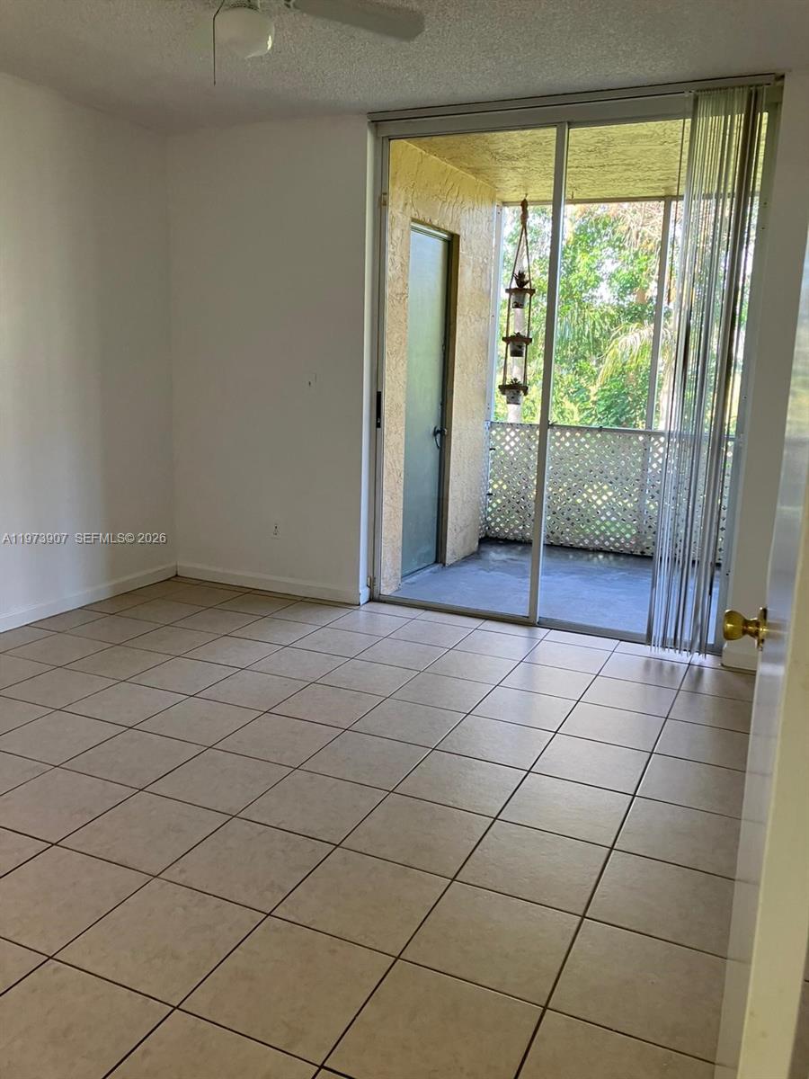 4025 West McNab Road, Unit E107 Pompano Beach, FL 33069 - Photo 3 of 9