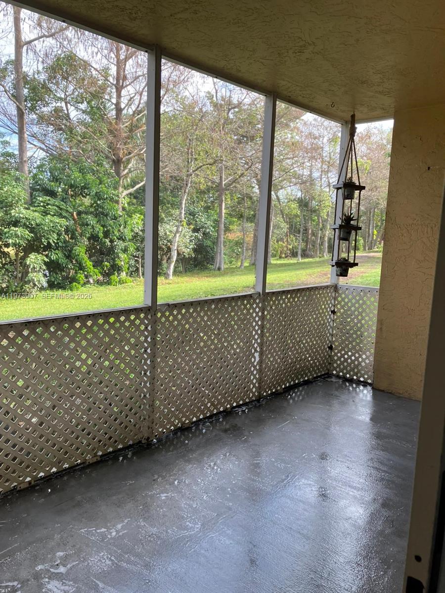 4025 West McNab Road, Unit E107 Pompano Beach, FL 33069 - Photo 8 of 9