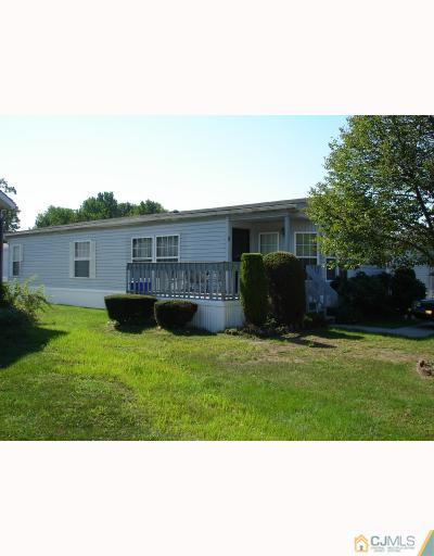 8 Twain Road, Unit 8 North Brunswick, NJ 08902 - Photo 8 of 8 Gallery Image 8