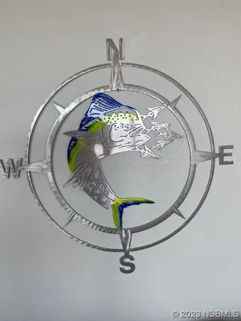 a car parked in front of a building