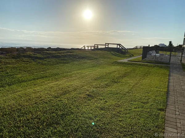 $6,500 | 6727 Turtlemound Road, Unit 416, New Smyrna Beach, FL 32169