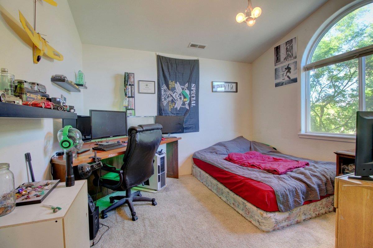 1241 Pheasant Way Central Point, OR 97502 - Photo 15 of 21 Additional Photo