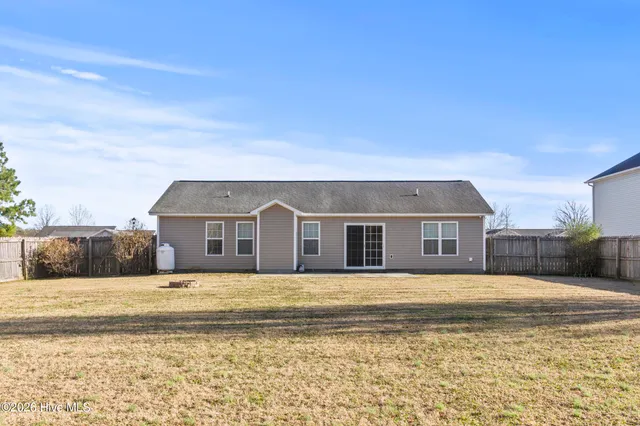 $1,750 | 2842 Weathersby Drive, New Bern, NC 28562