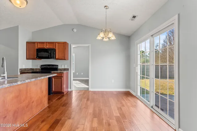 $1,750 | 2842 Weathersby Drive, New Bern, NC 28562