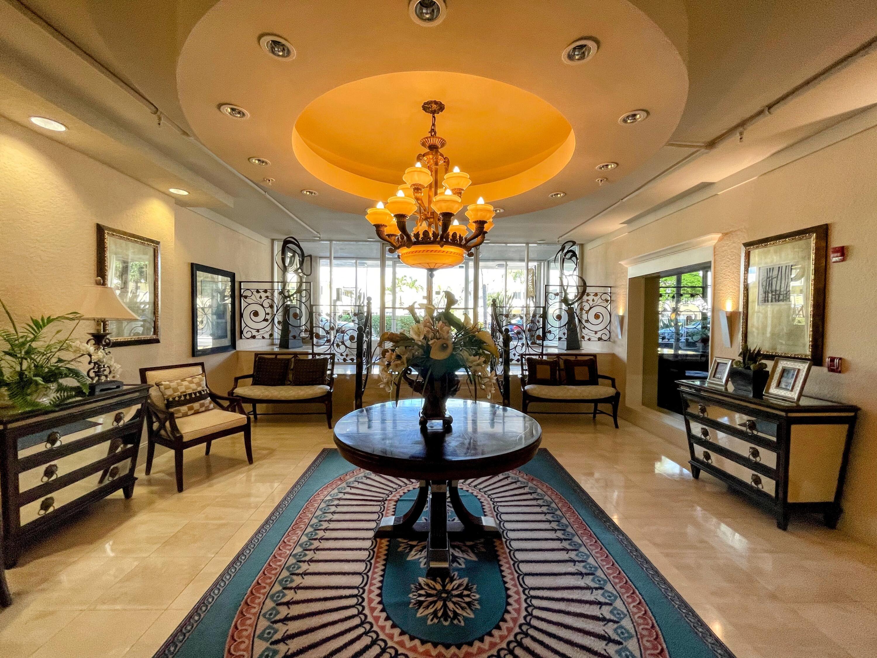 1000 Spanish River Road, Unit 2O Boca Raton, FL 33432 - Photo 3 of 56 IMG_1001-EDIT