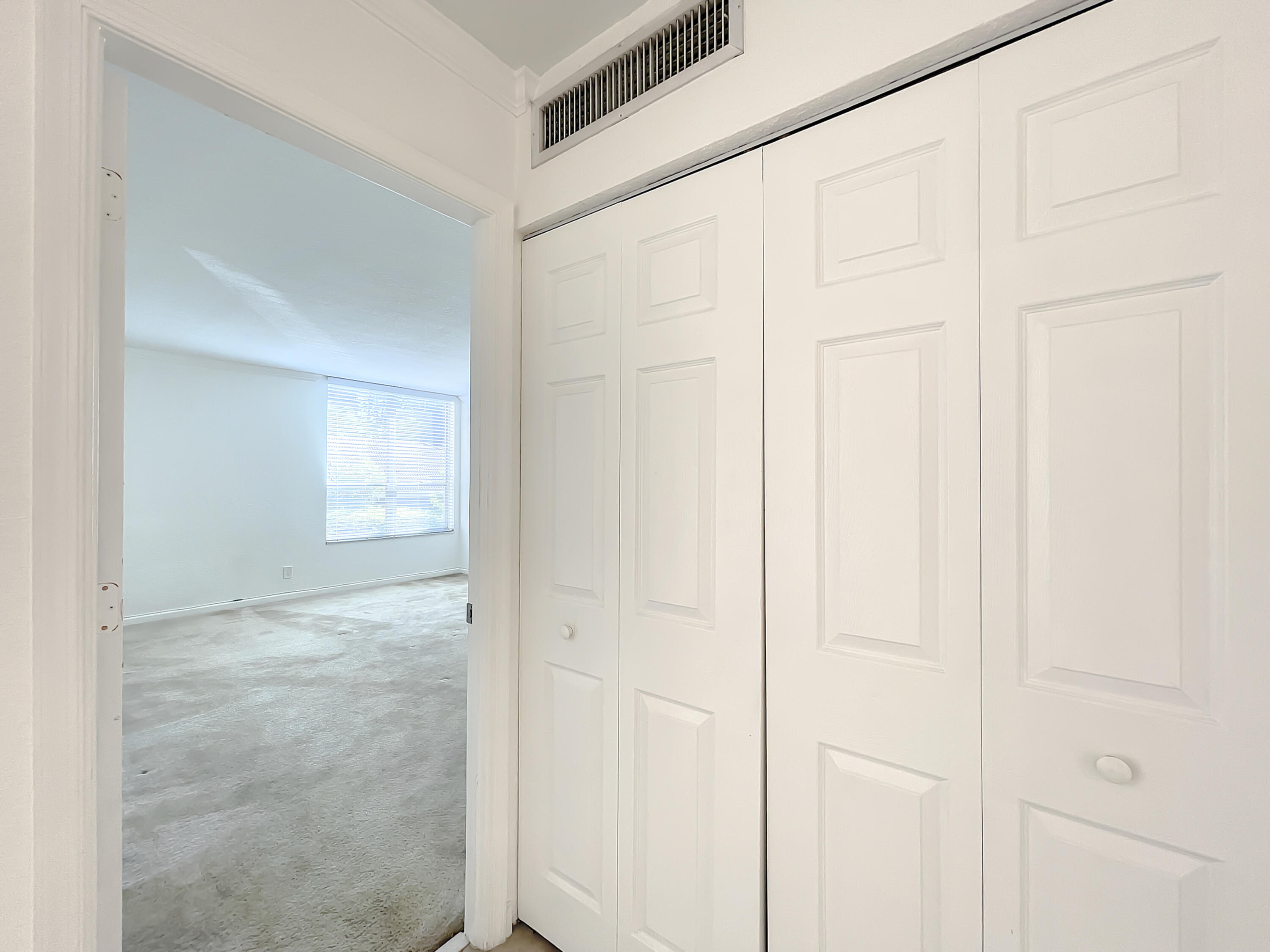 1000 Spanish River Road, Unit 2O Boca Raton, FL 33432 - Photo 36 of 56 1000 Spanish River Road #2O-34