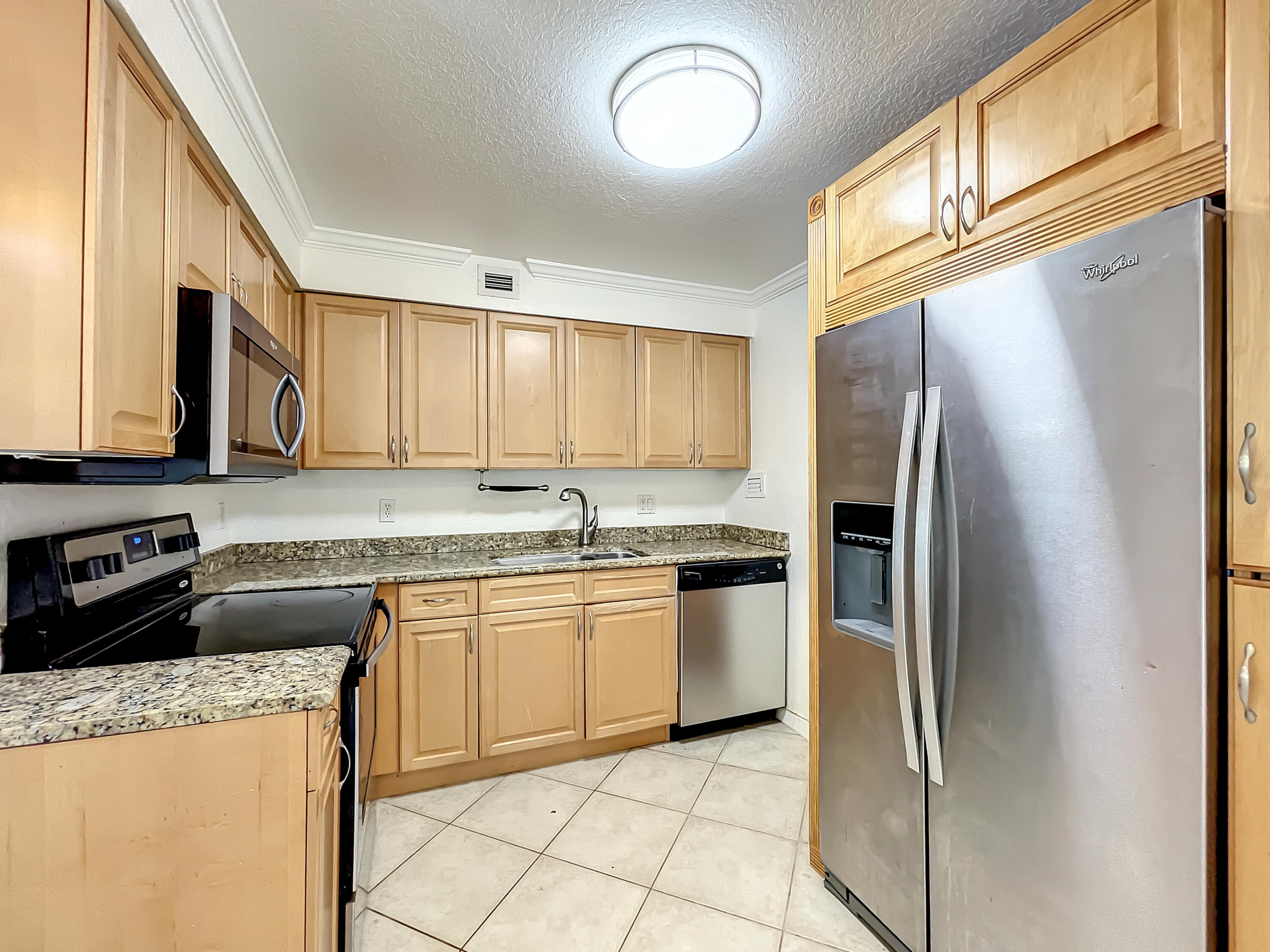 1000 Spanish River Road, Unit 2O Boca Raton, FL 33432 - Photo 8 of 56 1000 Spanish River Road #2O-20