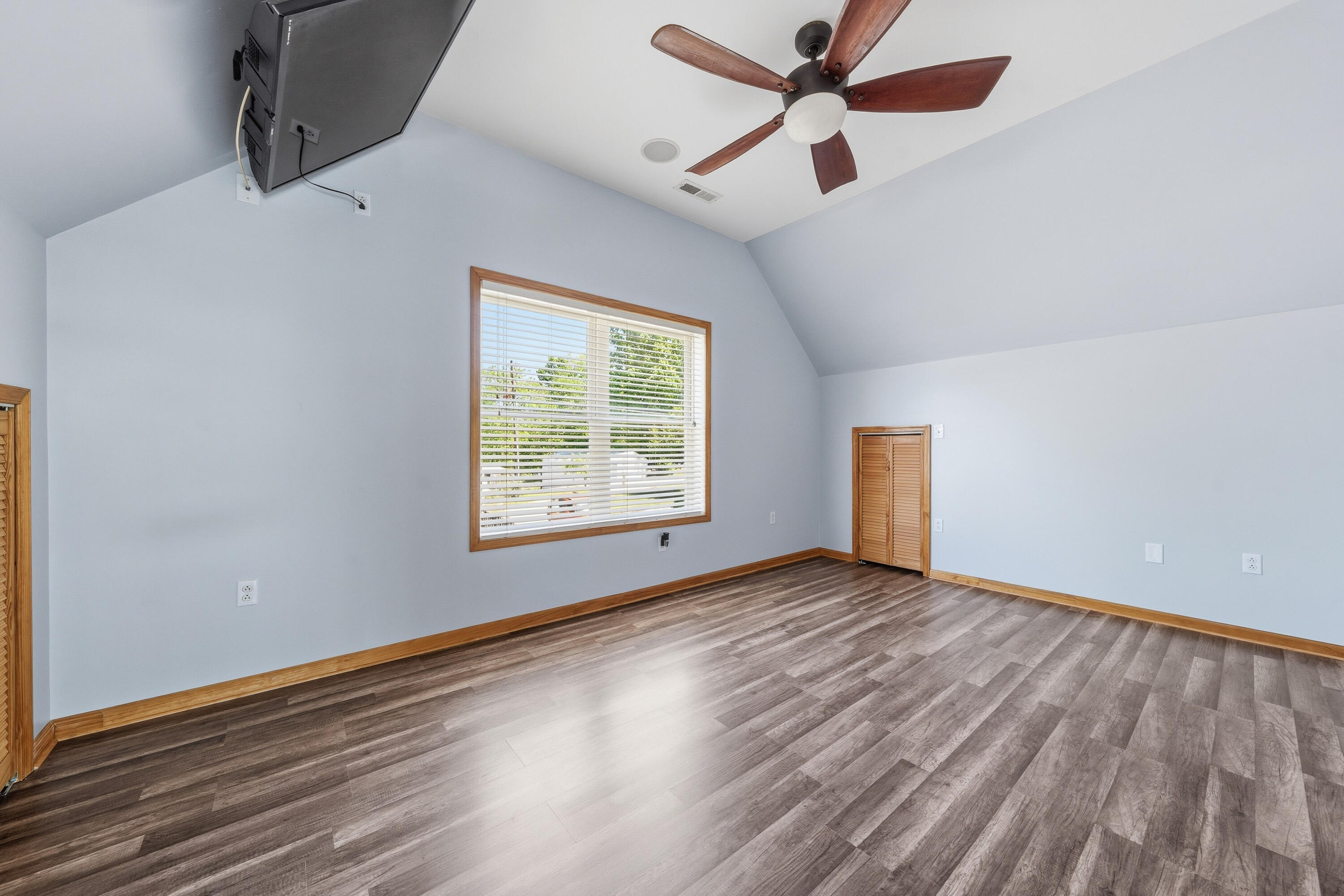337 Emerald Point Penhook, VA 24137 - Photo 37 of 77 Primary Bedroom