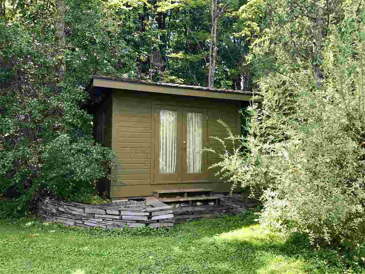 189 Cottage Street Manchester, VT 05255 - Photo 8 of 30 Gallery Image 8