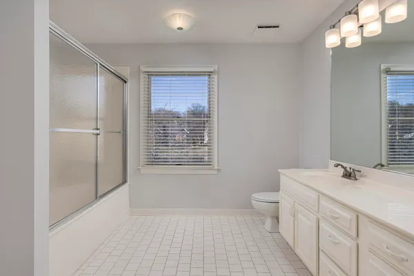 $529,900 | 1006 Southbridge Lane, Chattanooga, TN 37405