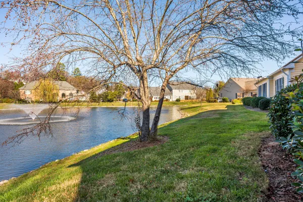 $529,900 | 1006 Southbridge Lane, Chattanooga, TN 37405
