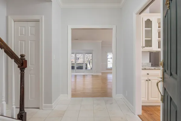 $529,900 | 1006 Southbridge Lane, Chattanooga, TN 37405
