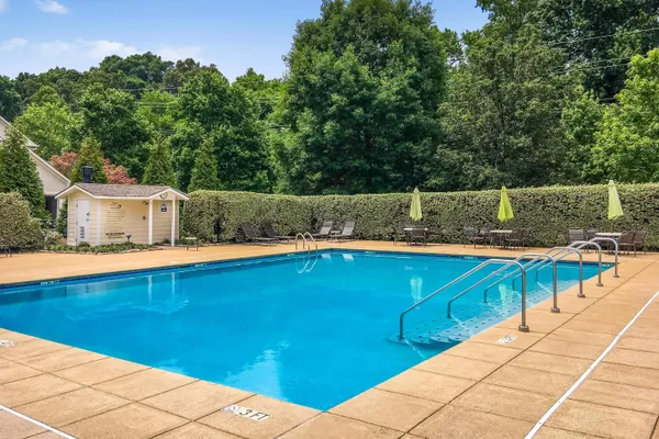 $529,900 | 1006 Southbridge Lane, Chattanooga, TN 37405