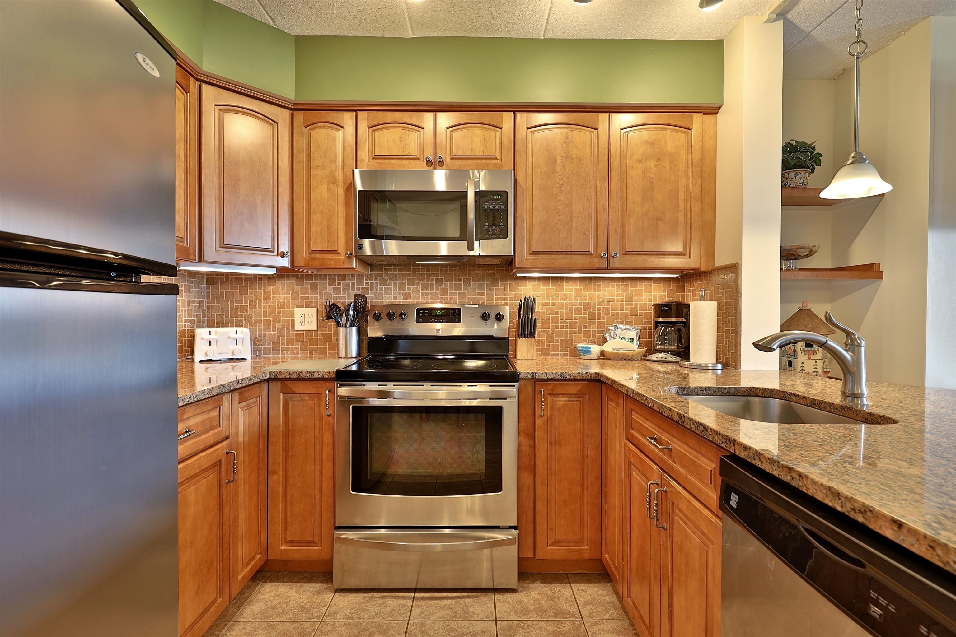 201 Old Mill Road, Unit A19 Killington, VT 05751 - Photo 11 of 32 Gallery Image 11