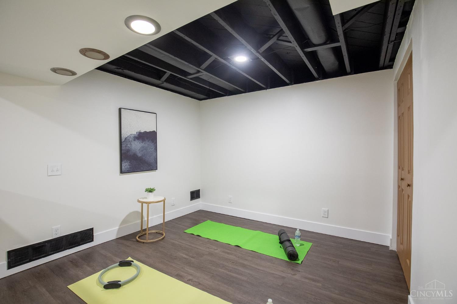 3101 Diehl Road Cincinnati, OH 45211 - Photo 35 of 44 Gallery Image 35