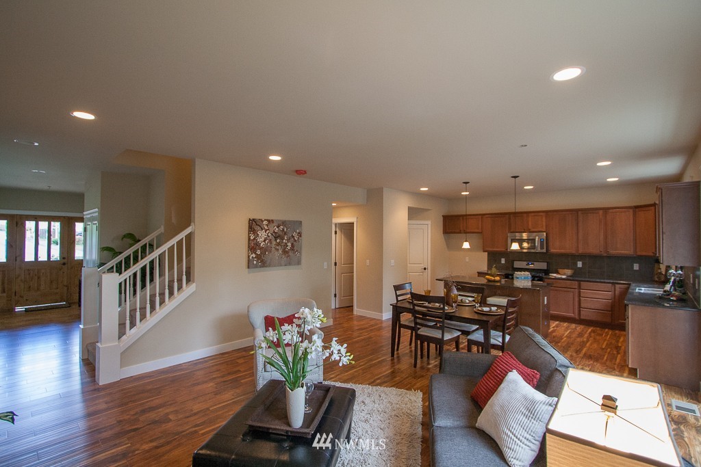 104 203rd Street Southeast Bothell, WA 98012 - Photo 3 of 15