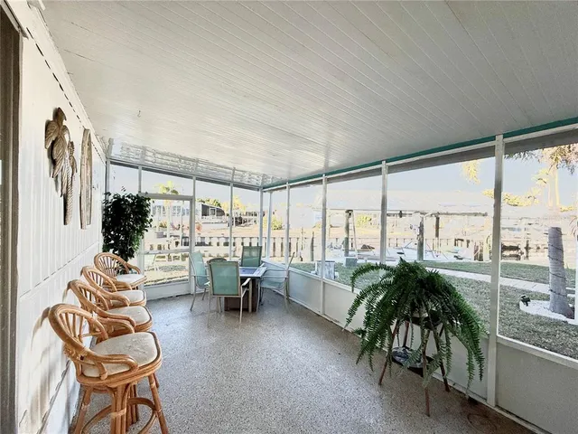 $175,000 | 134 West St Annes Circle, Apollo Beach, FL 33572