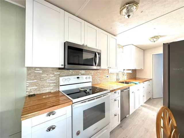 $175,000 | 134 West St Annes Circle, Apollo Beach, FL 33572