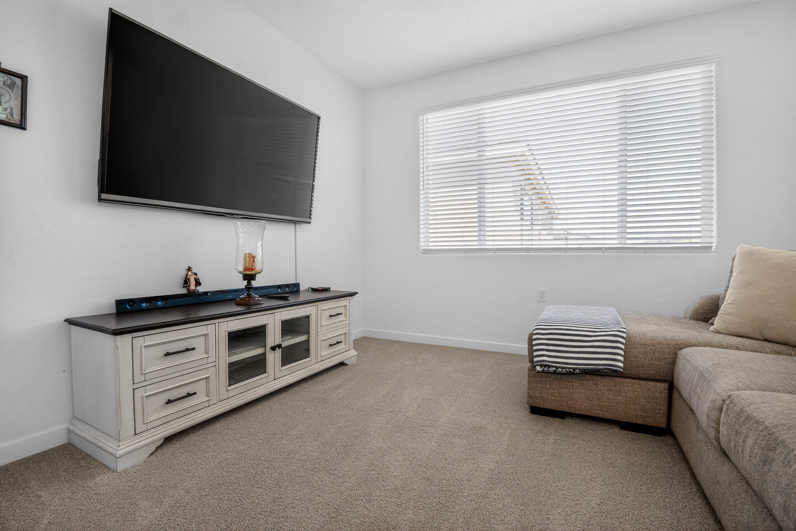4242 Hampton Way Clovis, CA 93619 - Photo 28 of 39 DSC08412-HDR