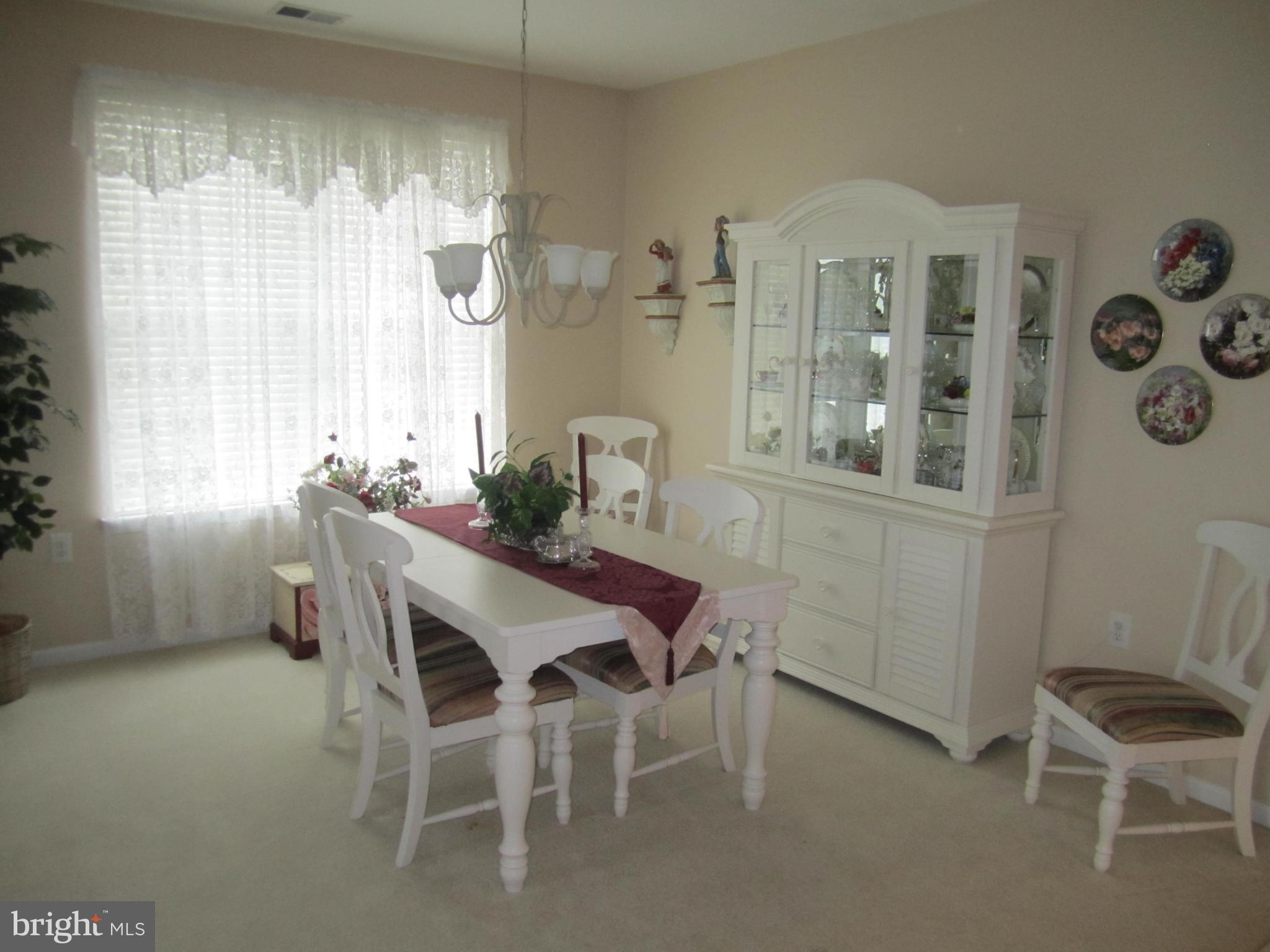 4 Edgewater Path Barnegat, NJ 08005 - Photo 8 of 27 Gallery Image 8