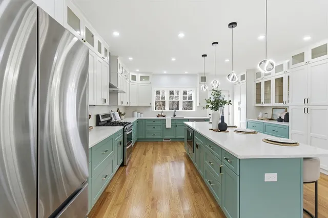 $1,249,900 | 251 Clark Road, Lowell, MA 01852