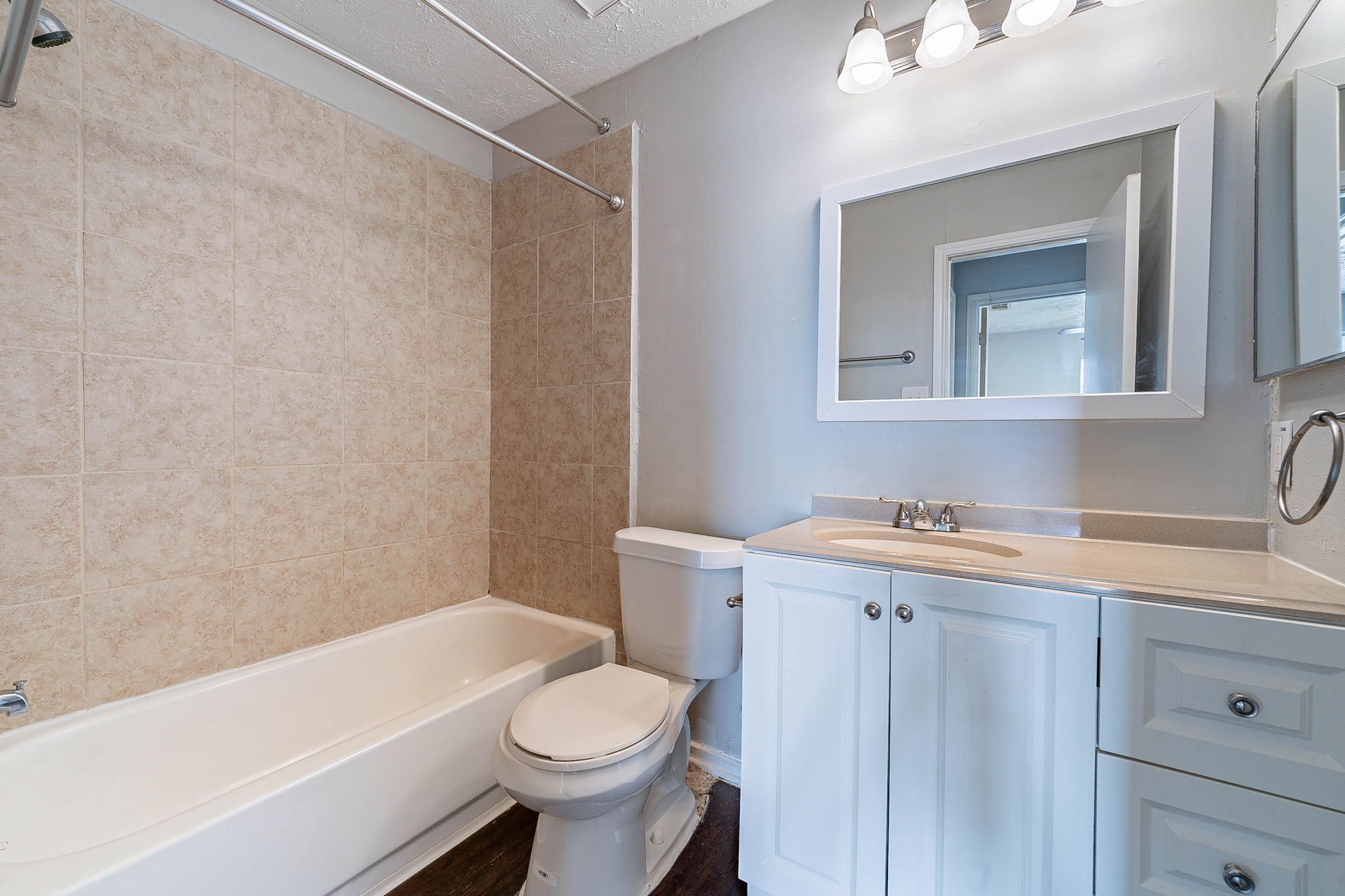 1502 Stevenage Lane Channelview, TX 77530 - Photo 22 of 33 a bathroom with a sink a toilet and shower