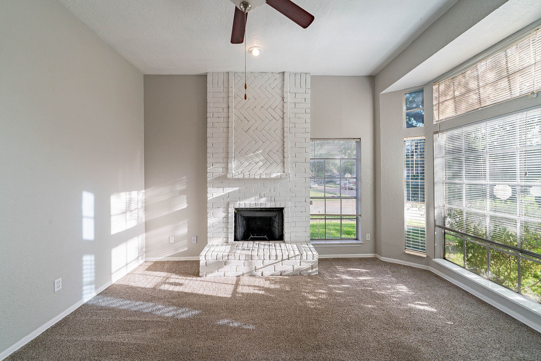 1502 Stevenage Lane Channelview, TX 77530 - Photo 9 of 33 a living room with furniture and a fireplace