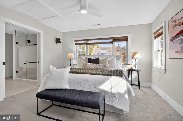 $1,049,900 | 109 North Brookside Drive, Arlington, VA 22201