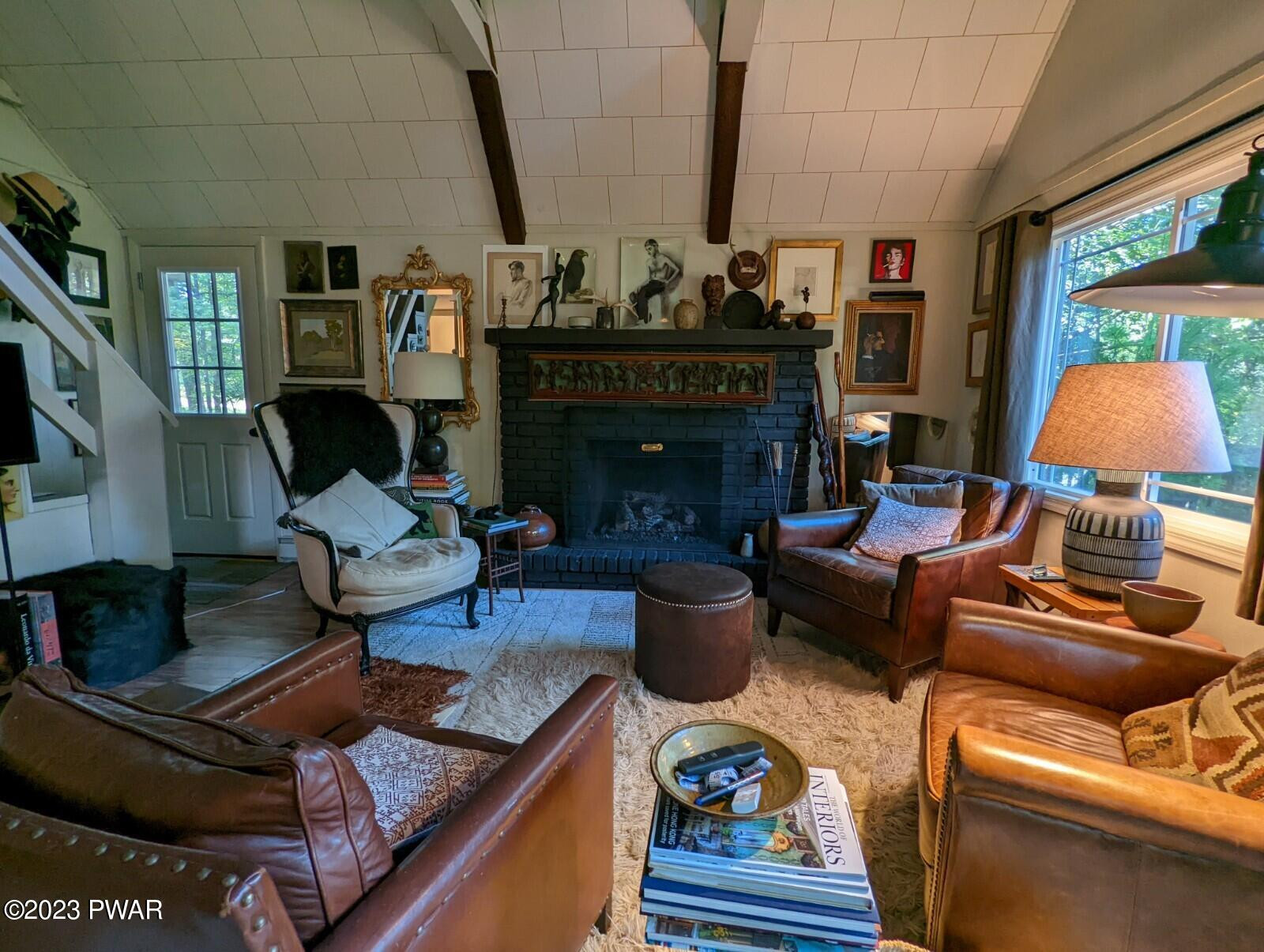 167 Roundhill Road Dingmans Ferry, PA 18328 - Photo 7 of 20 Living Room