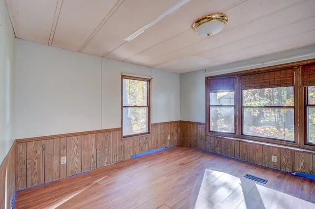 $52,000 | 42 Buckingham Drive, Conway, NH 03860